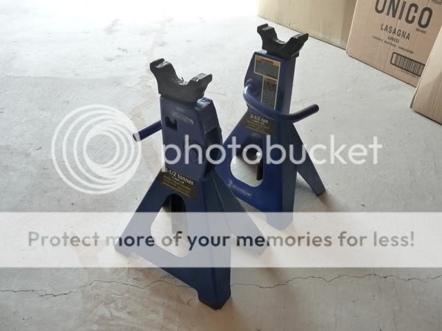 http://i483.photobucket.com/albums/rr196/sky_053/P1010317.jpg